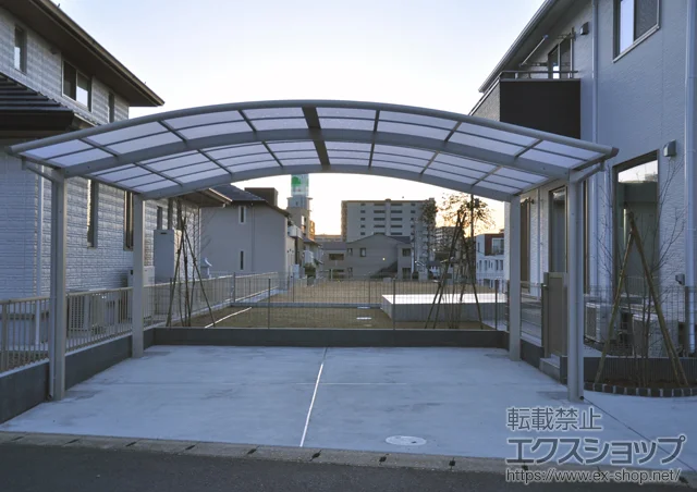 千葉県東広島市のLIXIL(リクシル)のカーポート プレシオスポート ワイド 積雪〜20cm対応 施工例
