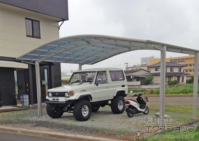岡山県大阪市のLIXIL リクシル（トステム）のカーポート レイナツインポートグラン　積雪〜20cm対応 施工例