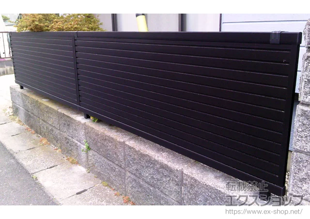 千葉県大崎市の積水樹脂(セキスイ)のフェンス・柵 エクスラインフェンス7型 自由柱施工 施工例