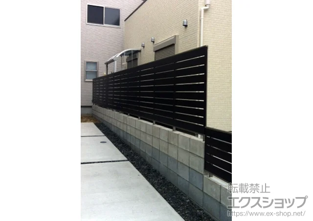 愛知県伊那市の積水樹脂(セキスイ)のフェンス・柵 ジオーナフェンス YS型 マテリアルカラー フリーポールタイプ 施工例