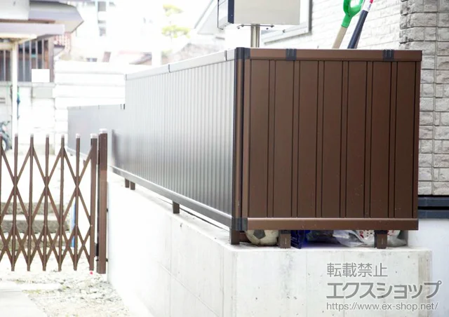 長野県長野市のYKKAPのフェンス・柵 レスティナフェンス8型 自由柱施工 施工例