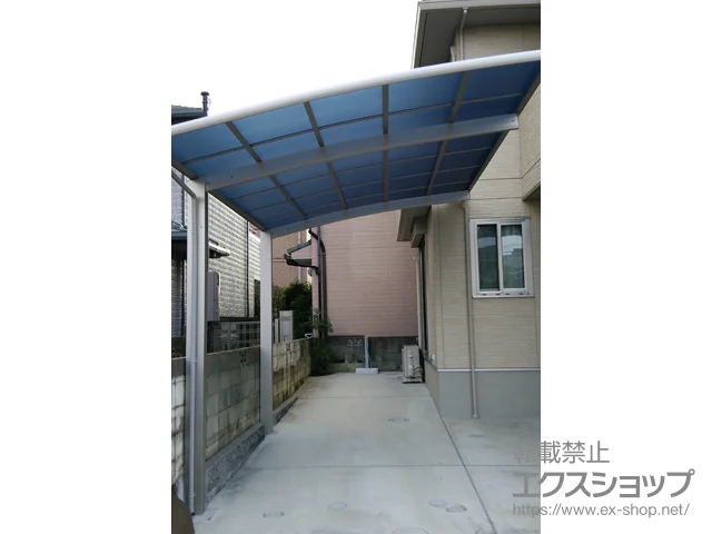 兵庫県新潟市のLIXIL リクシル（トステム）のカーポート レイナポートグラン　積雪〜20cm対応 施工例