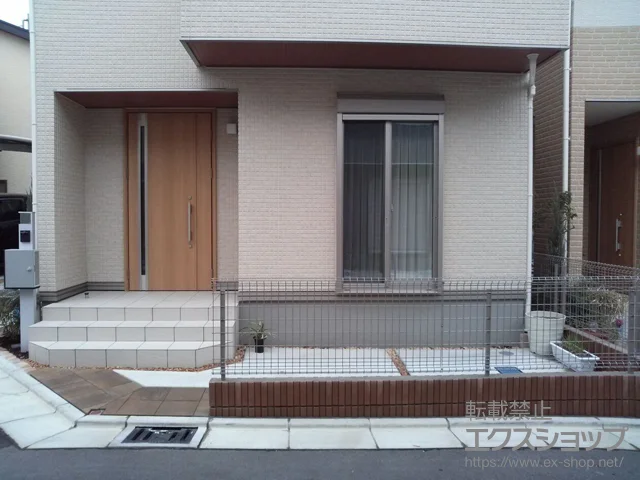 神奈川県いわき市の三協アルミのフェンス・柵 ユメッシュHR型 フリー支柱タイプ 施工例