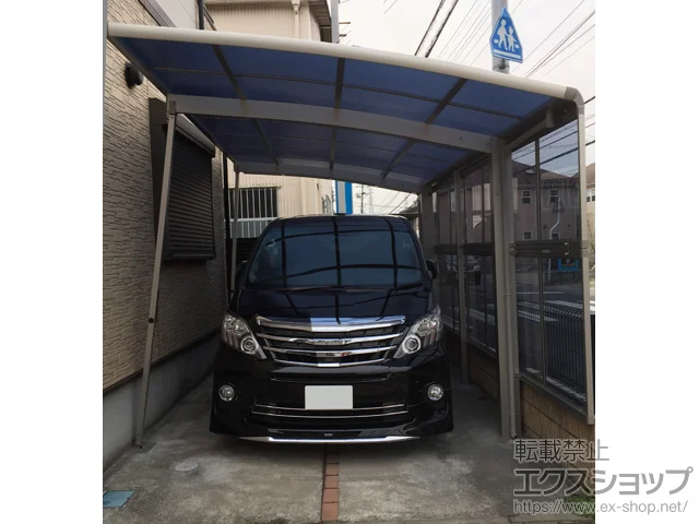 千葉県千葉市のYKKAPのカーポート レイナポートグラン　積雪〜20cm対応＋サイドパネル＋着脱式サポート 施工例