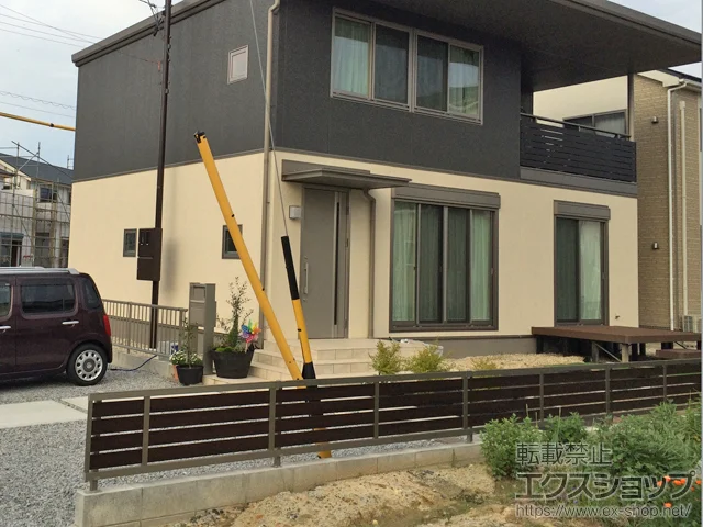 三重県鶴岡市のLIXIL(リクシル)のフェンス・柵・塀 セレビューフェンス RP3型 自在柱式 施工例