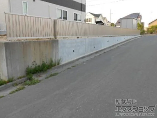 青森県多賀城市のYKKAPのフェンス・柵 レスティナフェンス8型 自由柱 施工例