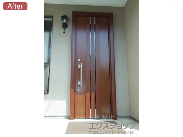 千葉県印西市のLIXIL リクシル(トステム)の玄関ドア リシェント K4仕様22片開きR(ランマ無) 700型 施工例