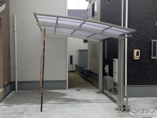 岐阜県柏市ののウッドデッキ、テラス屋根、カーポート プレシオスポート 積雪〜20cm対応 施工例