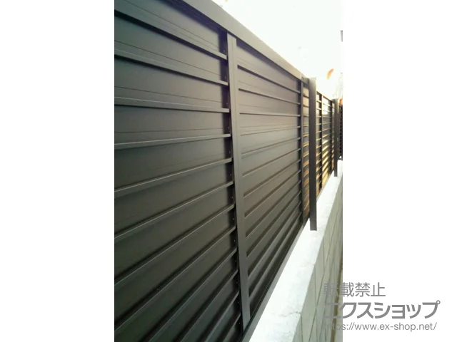 福岡県田方郡函南町のYKKAPのフェンス・柵 プレスタフェンス5型 フリーポールタイプ 施工例