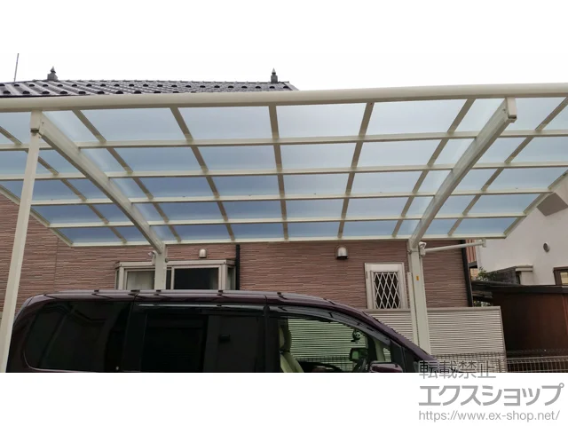 東京都昭島市のYKKAPのカーポート レイナポートグラン　積雪〜20cm対応＋着脱式サポート ハイルーフ 施工例