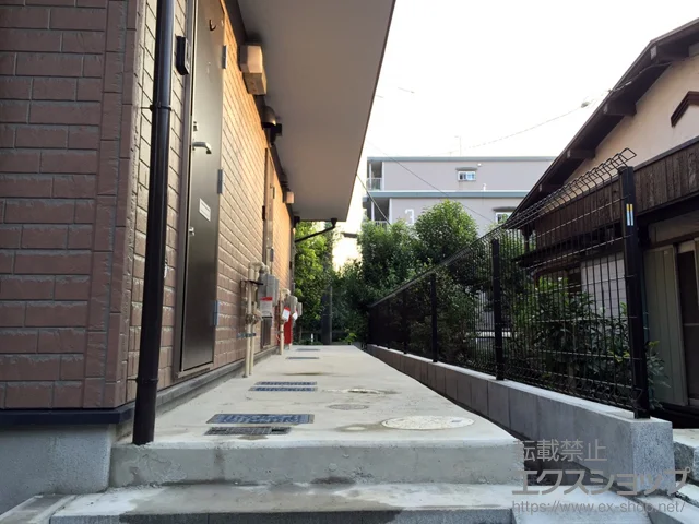 千葉県広島市のValue Selectのフェンス・柵 イーネットフェンス1F型 自由柱施工 施工例