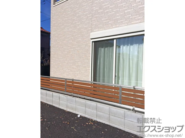 埼玉県横浜市のValue Selectのフェンス・柵 ルシアスフェンスF04型 自由柱施工 施工例