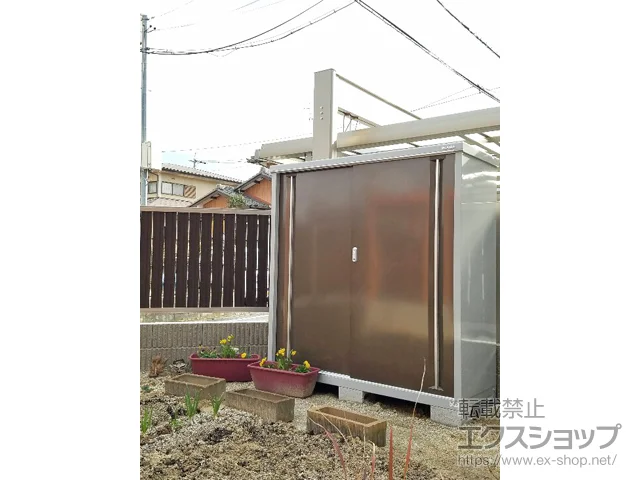 愛知県豊田市のイナバの物置・収納・屋外倉庫 シンプリー 一般型 1520×615×1603 MJX-156D-P-TB 施工例