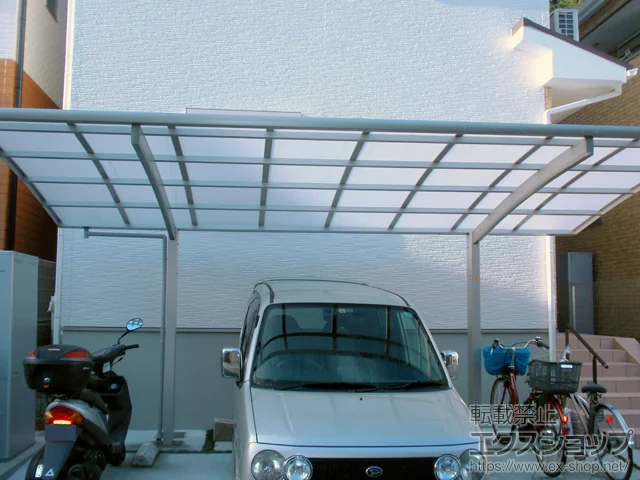 大阪府羽曳野市のValue Selectのカーポート レイナポートグラン　積雪〜20cm対応 施工例