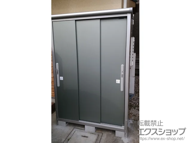 東京都米原市のヨドコウの物置・収納・屋外倉庫 エスモ 一般型（ESD-1305AGL-SI） 施工例