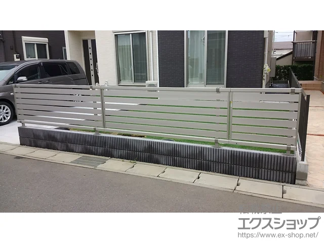 千葉県平塚市のの物置・収納・屋外倉庫、フェンス・柵 エクスラインフェンス23型 自由柱 施工例