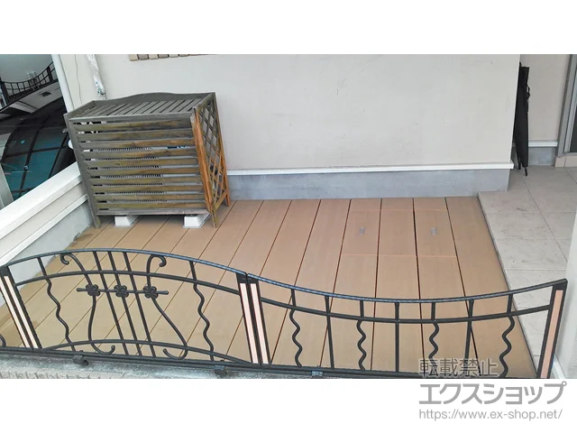 神奈川県西東京市のYKKAPのウッドデッキ レストステージ 施工例