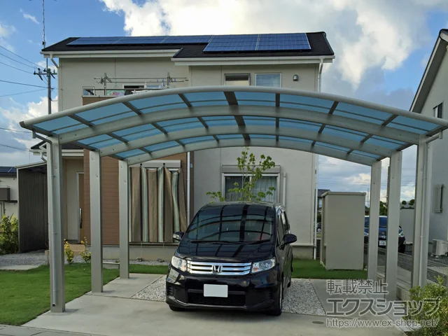 埼玉県本庄市のYKKAPのカーポート レイナツインポートグラン50 積雪〜50cm対応 施工例