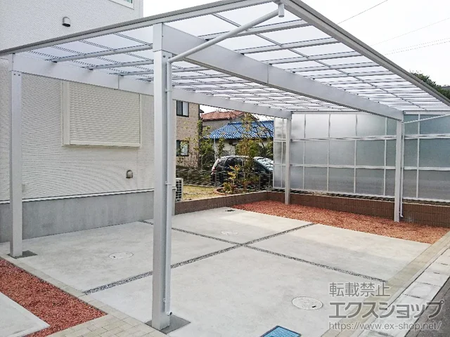 千葉県静岡市のValue Selectのカーポート アーキデュオ ワイド 3台用 積雪〜20cm対応 施工例