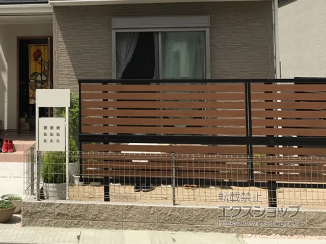 兵庫県合志市のYKKAPのフェンス・柵 モクアルフェンス 横板タイプ 自由柱 施工例
