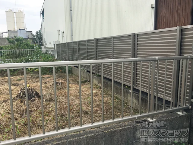 愛知県松戸市のLIXIL リクシル(TOEX)のフェンス・柵 ミエッタフェンス 防犯たて格子タイプ 自由柱 施工例