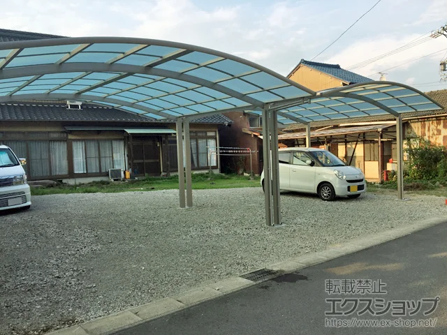 愛知県長崎市のLIXIL(リクシル)のカーポート レイナツインポートグラン　積雪〜20cm対応 施工例