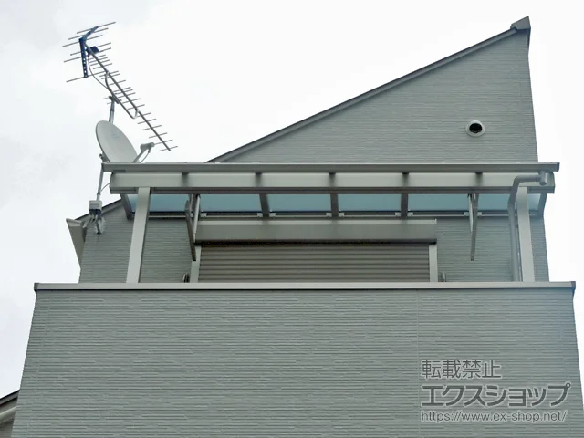 兵庫県香芝市のYKKAPのバルコニー・ベランダ屋根 ヴェクターテラス R型 1500 屋根タイプ 単体 積雪〜50cm対応 施工例