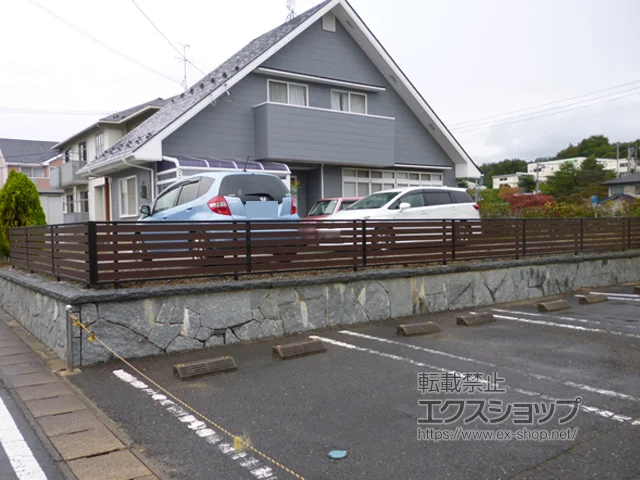 福島県流山市のYKKAPのフェンス・柵 モクアルフェンス 横板タイプ 自由柱施工 施工例