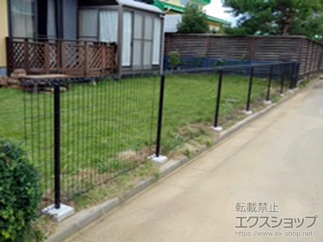 栃木県那須郡那須町のYKKAPのフェンス・柵 イーネットフェンス1F型 自由柱タイプ 施工例