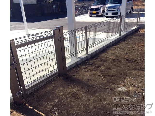 埼玉県藤沢市のValue Selectのフェンス・柵 ユメッシュE型 フリー支柱タイプ 施工例