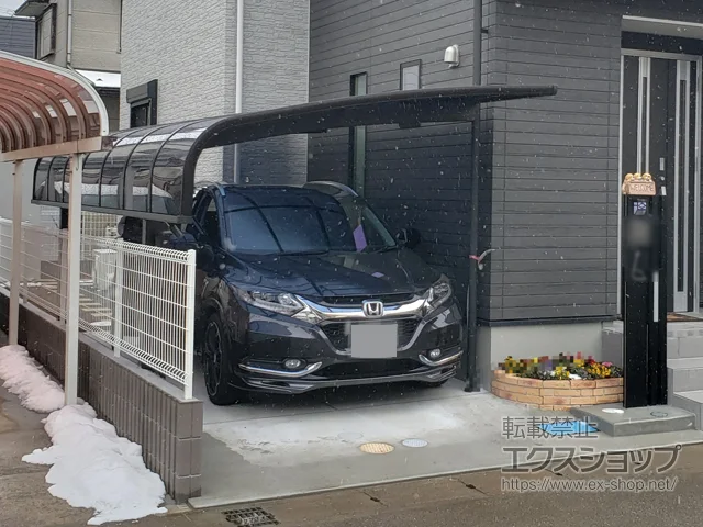 千葉県松戸市のLIXIL(リクシル)のカーポート プレシオスポート アルファ 積雪〜20cm対応 施工例