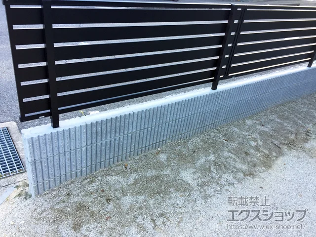 愛知県豊田市のValue Selectのフェンス・柵 モクアルフェンス 横板タイプ 自由柱施工 施工例