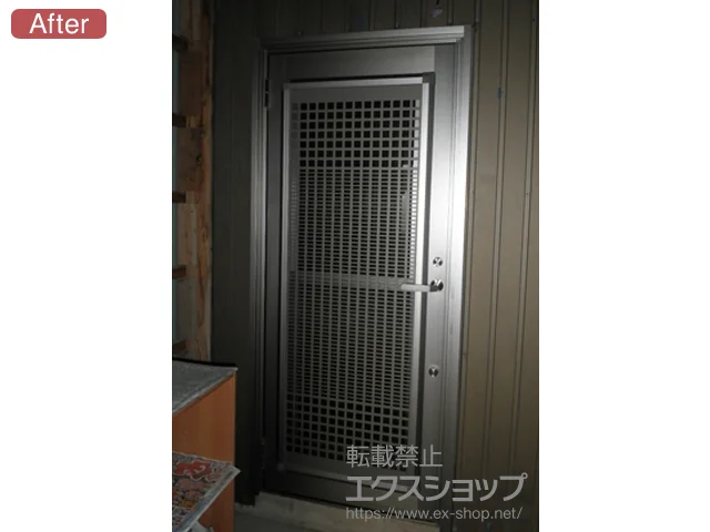 三重県印西市のLIXIL リクシル（トステム）の玄関ドア リシェント勝手口ドア PG仕様 ランマ無L E型 施工例