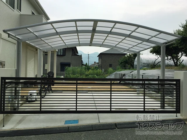 大阪府和光市のLIXIL リクシル（トステム）のカーポート レイナツインポートグラン　積雪〜20cm対応 施工例