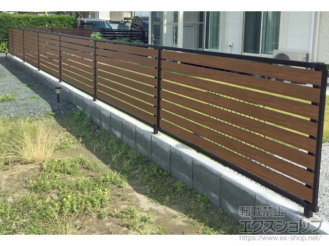 静岡県伊豆の国市の積水樹脂(セキスイ)のフェンス・柵 メッシュフェンス G10-R 自由柱 施工例