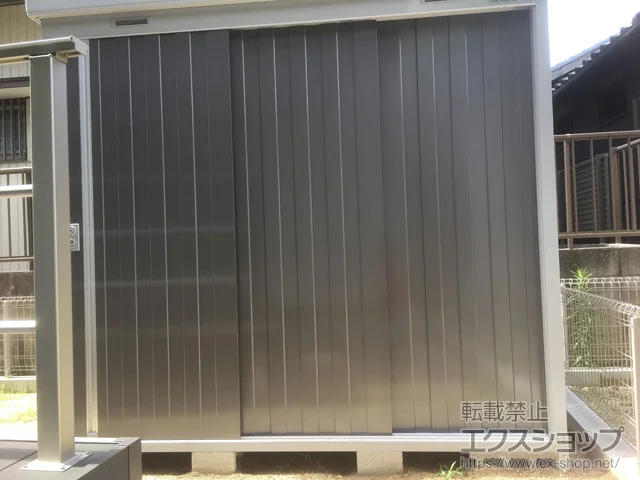 愛知県名古屋市のイナバの物置・収納・屋外倉庫、ウッドデッキ ネクスタ 一般型 2210×1370×2020 NXN-30S-PG 施工例