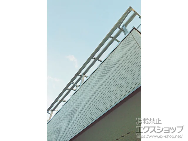 東京都東久留米市のValue Selectのバルコニー・ベランダ屋根 プレシオステラス R型 屋根タイプ 連棟 積雪〜20cm対応 施工例