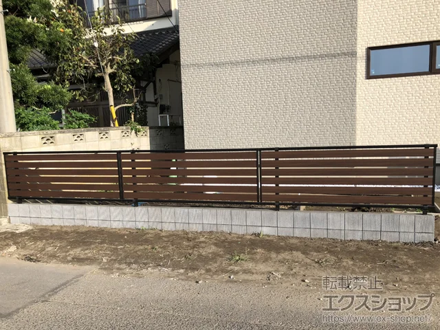 千葉県大崎市の積水樹脂(セキスイ)のフェンス・柵 モクアルフェンス 横板タイプ 自由柱施工 施工例