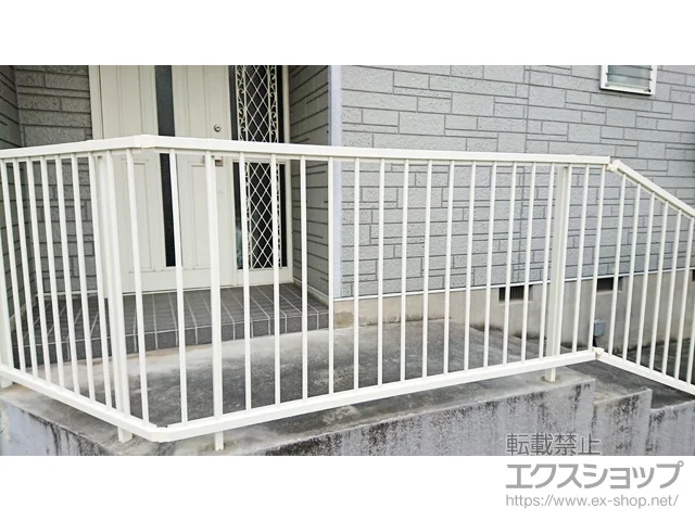 愛知県大網白里市の三協アルミのフェンス・柵 ハイサモア フリーポールタイプ・傾斜地タイプ 施工例