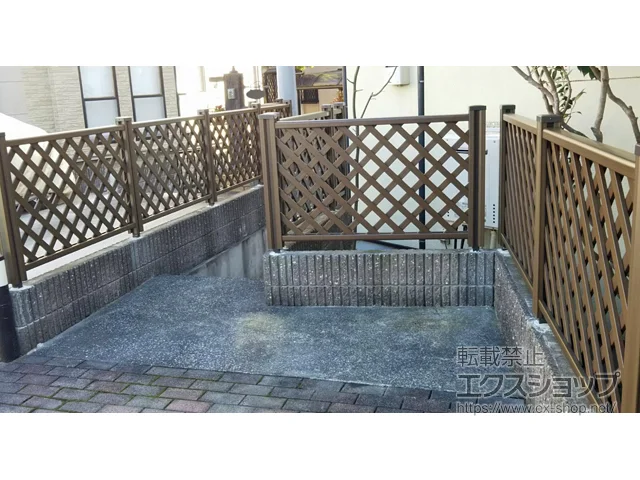 神奈川県亀田郡七飯町のValue Selectのフェンス・柵 ステイウッドフェンスM1型 間仕切りタイプ 施工例