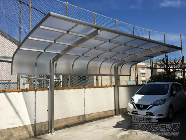 大阪府取手市のYKKAPのカーポート レイナキャップポートグラン　積雪〜20cm対応 施工例