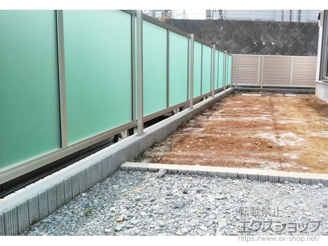 神奈川県筑後市のグローベンのフェンス・柵 シンプレオフェンスP1型 目隠しポリカパネル 自由柱施工 施工例