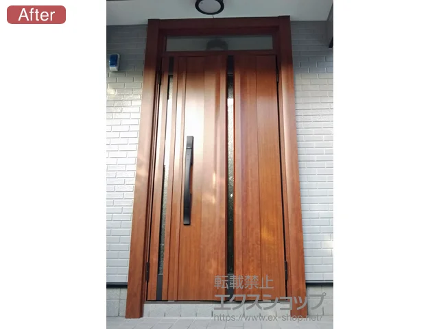 大阪府熊本市のLIXIL リクシル（トステム）の玄関ドア リシェント玄関ドア3 断熱K4仕様 親子仕様(ランマ付)R G13型 *タッチキー仕様(キー付リモコン) 施工例