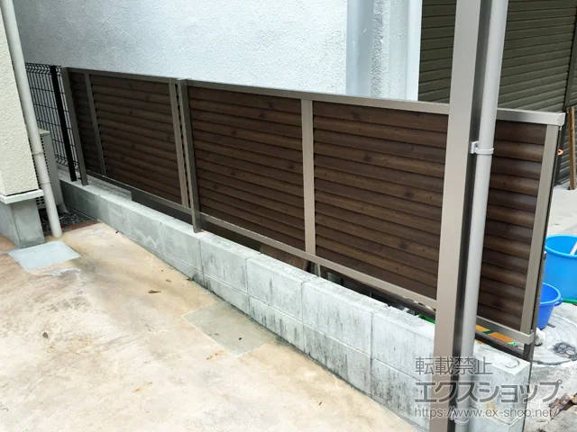 大阪府交野市の三協アルミのフェンス・柵 シャトレナ M3型 フリー支柱 施工例