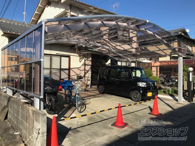 京都府京都市のLIXIL リクシル(トステム)のカーポート リベルポートシグマIII 3台用 積雪〜20cm対応 施工例