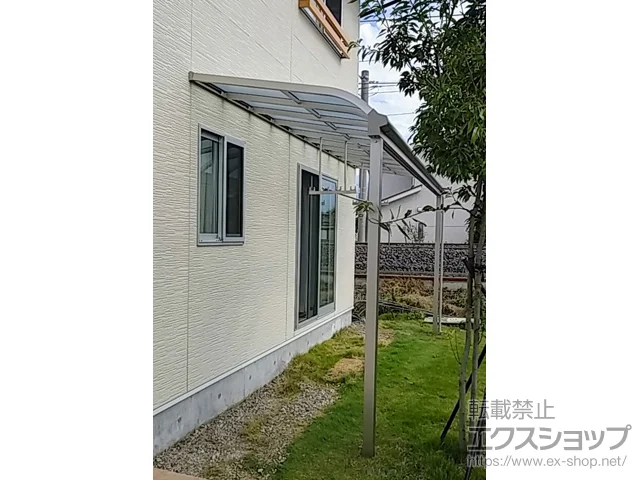 長野県栃木市のLIXIL リクシル（トステム）のテラス屋根 ソラリア R型 1500 テラスタイプ 単体 積雪〜50cm対応 施工例