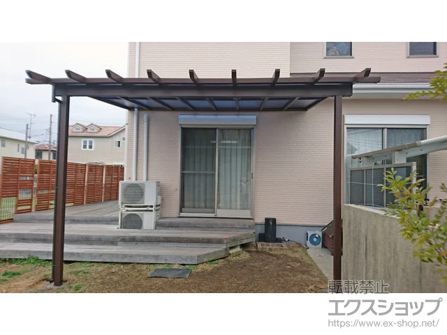 徳島県いわき市ののウッドデッキ、テラス屋根 サザンテラス (パーゴラ仕様) テラスタイプ 単体 施工例