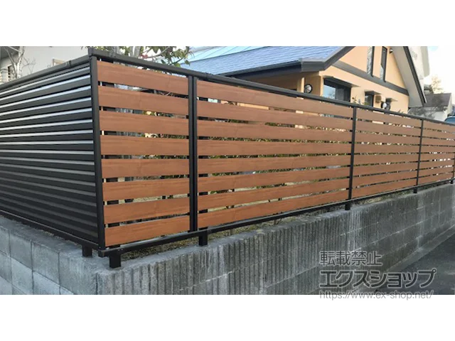 福島県横浜市のLIXIL(リクシル)のフェンス・柵 モクアルフェンス 横板タイプ 自由柱施工 施工例