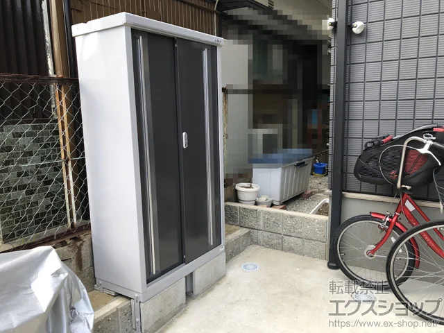 愛知県新宿区のヨドコウの物置・収納・屋外倉庫 シンプリー 一般型 900×415×1603 MJX-094D-PG 施工例