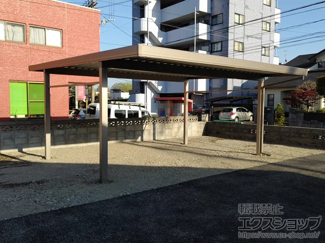 熊本県熊本市のLIXIL リクシル(トステム)のカーポート テリオスポートIII 900 2台用 角柱4本柱 積雪〜30cm対応 施工例